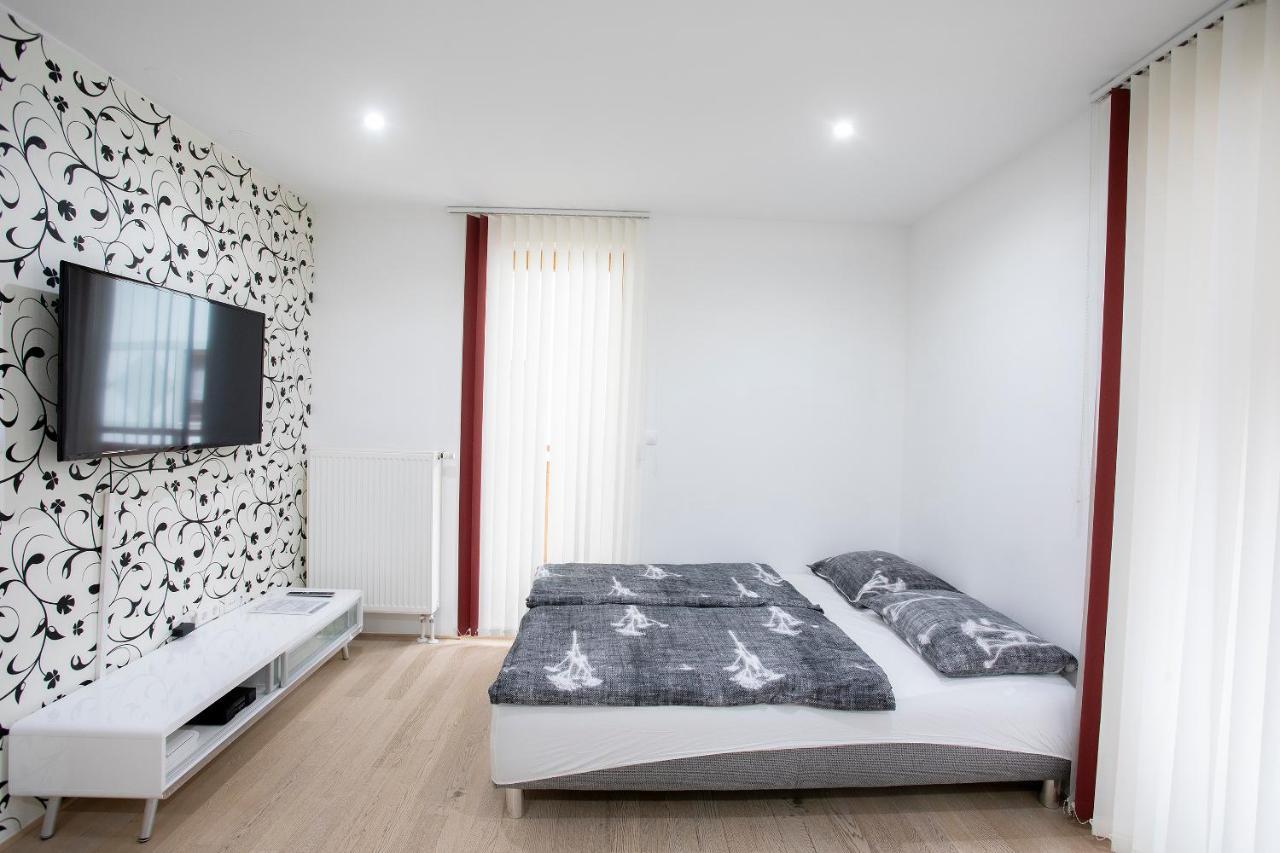Apartment Arnika كْرانْيِسكا غورا المظهر الخارجي الصورة