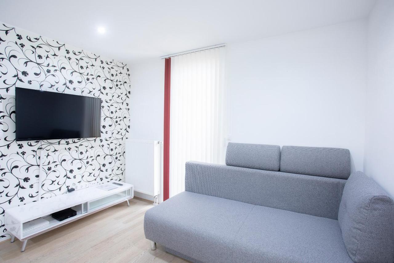 Apartment Arnika كْرانْيِسكا غورا المظهر الخارجي الصورة