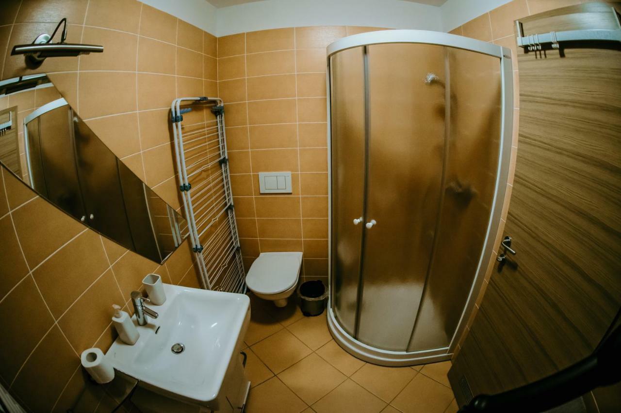 Apartment Arnika كْرانْيِسكا غورا المظهر الخارجي الصورة